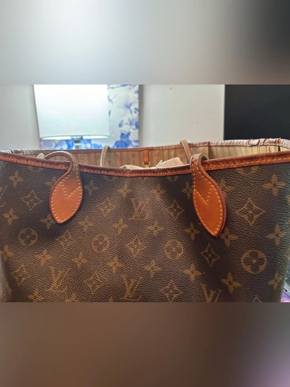 Authentic Louis Vuitton Neverfull GM Monogram Canvas Shoulder Bag -Code SD4018 - Picture 8 of 16